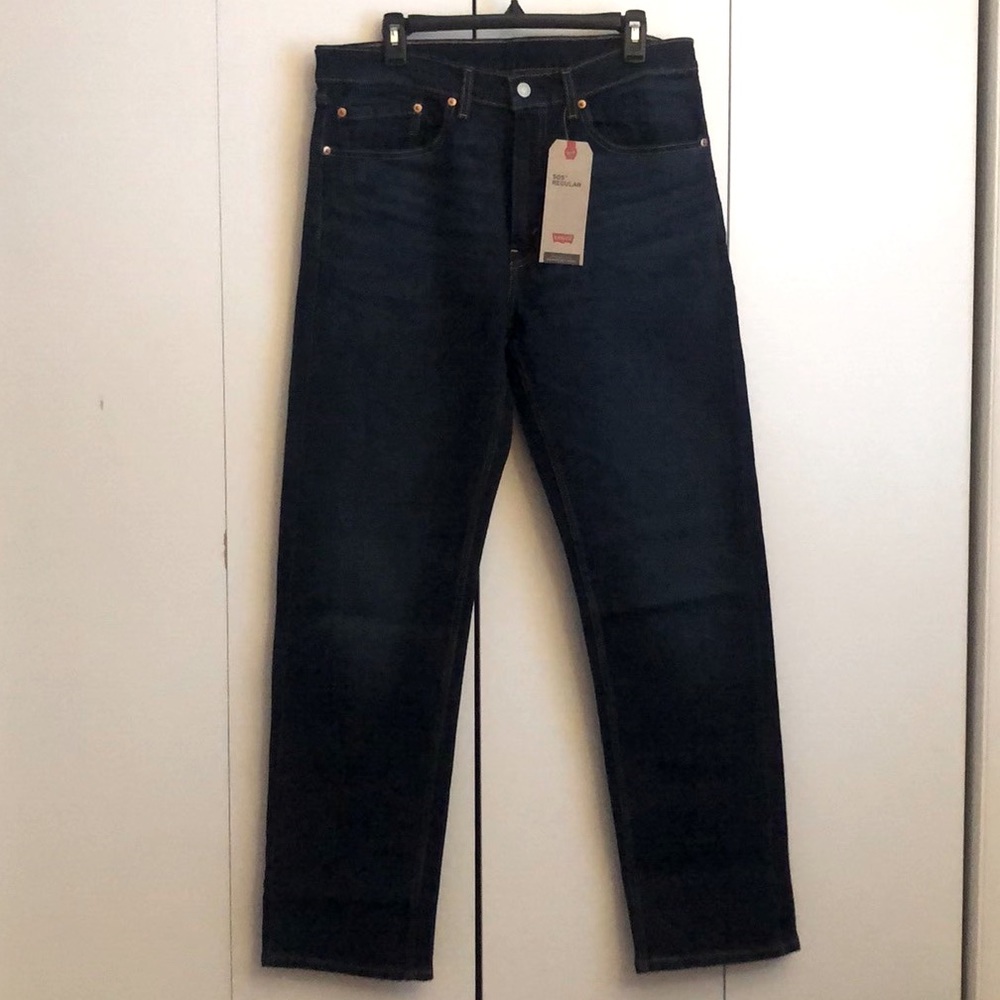 Men’s Levi’s jeans. 34x32. Straight leg